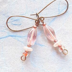 Pink Glass Antique.Bronze Semi-hoops Hidden Meaning earrings Extra Celesti  467■